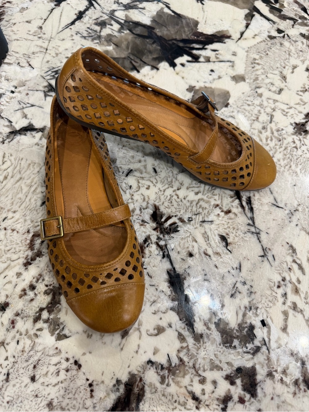 Nurture by Lamaze Tan Perforated Mary Jane Flats with Buckle